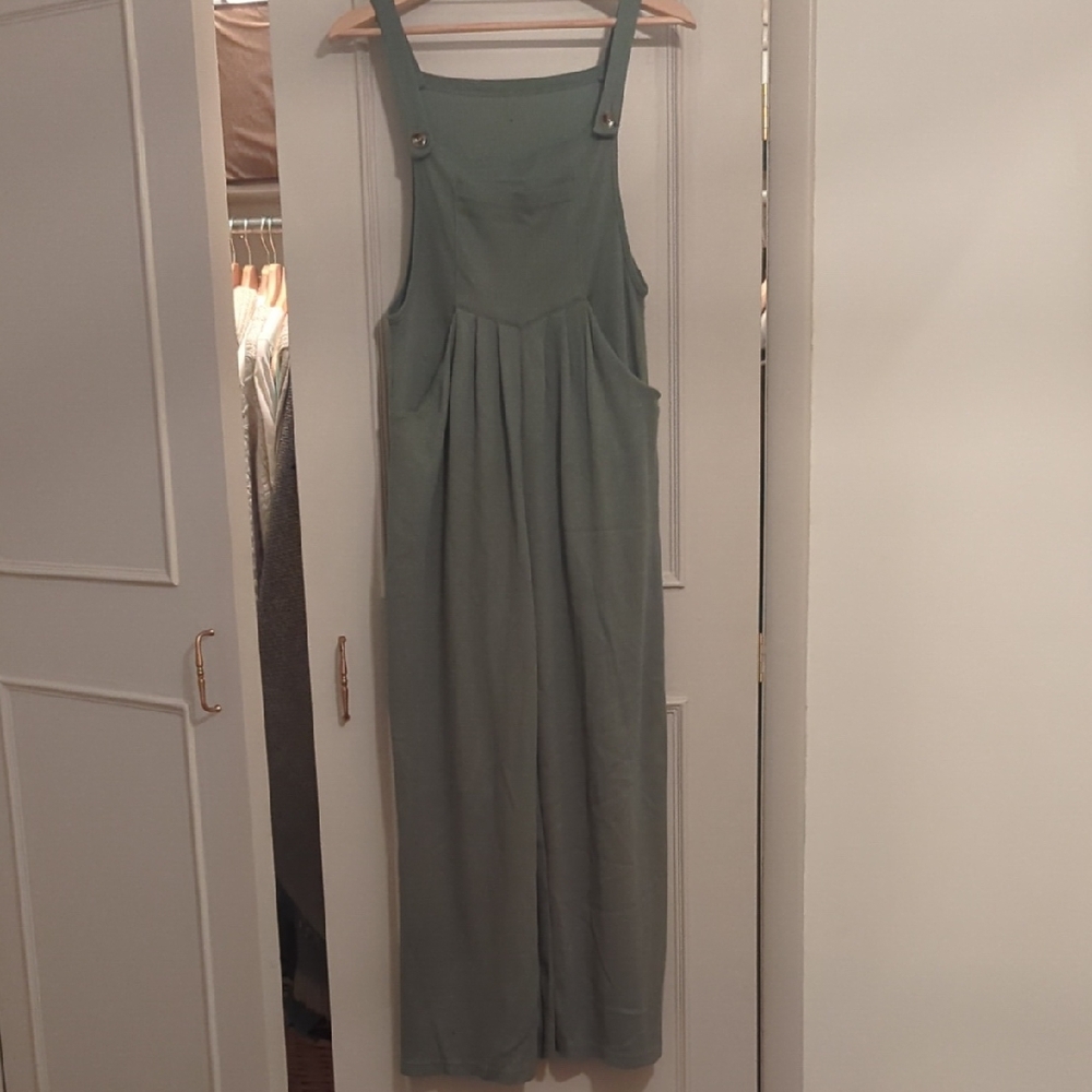 Stylish Green Overalls